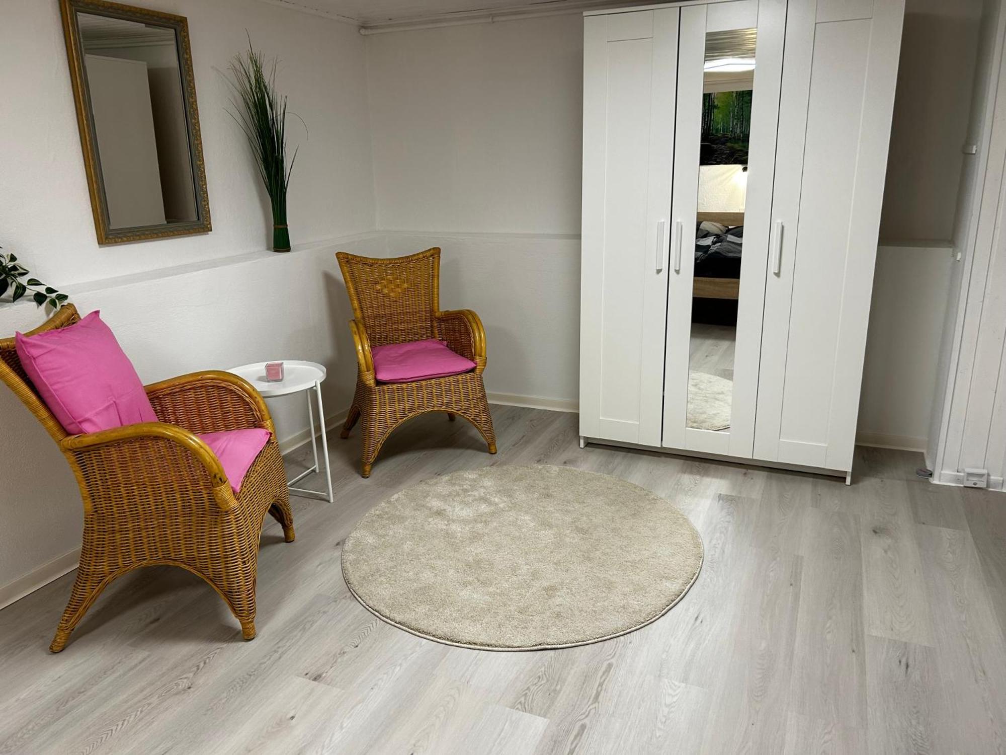 Guidos Place Souterrain Apartment Weissenthurm Eksteriør bilde